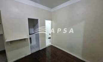 Imagem 5: IMAGINE ACORDAR COM A BRISA LEVE ENTRANDO PELAS JANELAS DE UM CHARMOSO CONJUGADO NA GLÓRIA