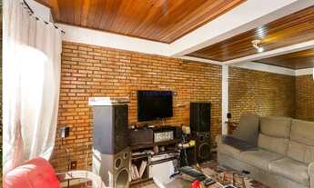 Imagem 7: Casa 3 dormitorio com 230m2 pátio com piscina no bairro Itu Sabará