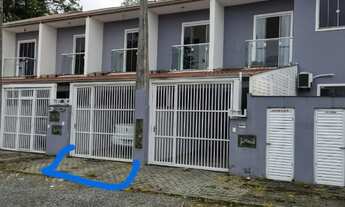 Imagem: Alugo Sobrado Geminado, Joinville, Bairro