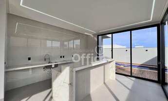 Imagem 4: Casa Térrea no Terras Alphaville - 3 Suítes + Escritório - Piscina Aquecida - Acabamento P