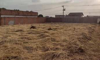 Imagem 2: Terreno à venda no bairro Santa Mônica em Uberlândia