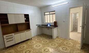 Imagem 4: Casa Comercial p/ LOCAÇÃO - 172m² - 4 ambientes, quintal com depósito - Excelente Localiza