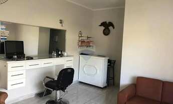 Imagem: Casa à Venda no Centro de Ribeirão Preto