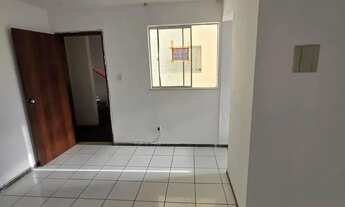 Imagem 2: Imóvel para aluguel e venda possui 47 metros quadrados com 2 quartos em Turu - São Luís