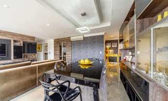 Imagem 3: Imóvel para venda possui 141 metros quadrados com 4 quartos em Jardim Europa - Porto Alegr