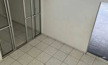 Imagem 4: Vendo Casa com garagem Grande ideal para imovel comercial