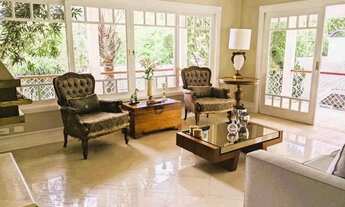 Imagem 5: Viva em uma casa que representa o melhor do luxo moderno e da elegância! Venha conhecer es