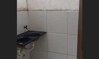 Imagem 7: Alugam-se kitnetes excelente localização, no João paulo - 400,00