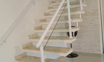 Imagem 4: Sobrado enorme e bem construído, com localização invejável