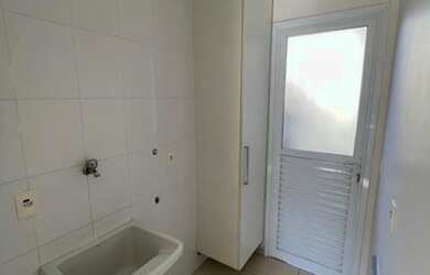 Imagem 5: Casa de condomínio para aluguel possui 147 metros quadrados com 3 quartos