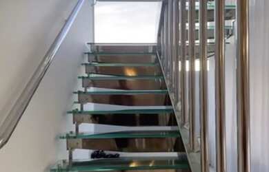 Imagem 5: COND. MONTENEGRO BOULEVARD - CASA C/ 5 SUITES, ESCRITÓRIO, PSICINA, CHURRASQUEIRA. - CÓDIG