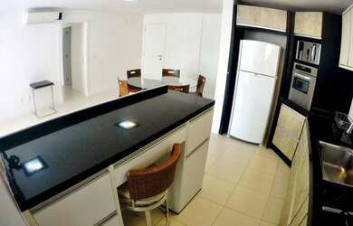 Imagem 5: Vendo Apartamento - Canasjure - 2 quadras do Mar - Mobiliado - Suíte + 1 quarto