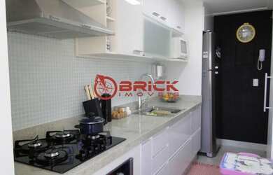 Imagem 7: TERESÓPOLIS - Apartamento Padrão - PRATA