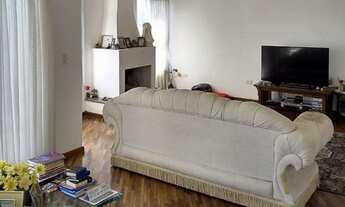 Imagem 2: Casa em Condomínio para Venda em Arujá, Caputera, 3 dormitórios, 1 suíte, 3 banheiros, 6 v