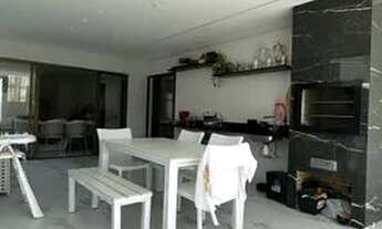 Imagem 4: Casa mobiliada para Locação em condomínio fechado com 04 suítes toda climatizada em Eusébi