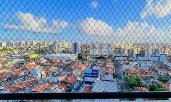 Imagem 3: Front garden - alameda das árvores