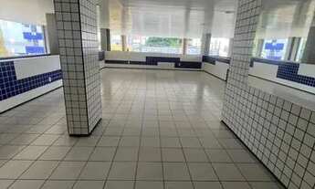 Imagem 3: Apartamento para aluguel com 108 metros quadrados com 3 quartos em Meireles - Fortaleza