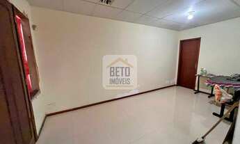 Imagem 5: Casa p Locação c/ 8 salas 5 banheiros no Centro de Macaé