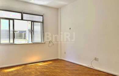 Imagem 2: NITEROI - São Domingos - Ótimo apartamento quarto e sala