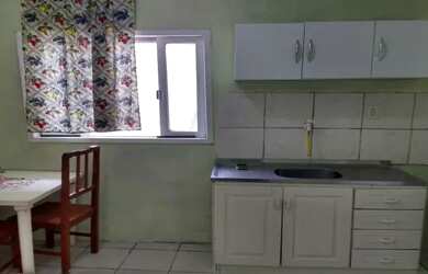 Imagem 6: Kitnete mobiliada livre de taxas com garagem coberta