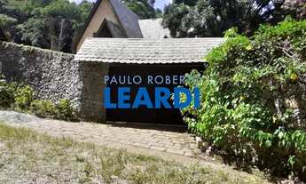 Imagem: CASA ASSOBRADADA - PORTAL DA SERRA - SP