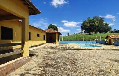 Imagem 7: Fazenda/Sítio/Chácara para venda com 92000 metros quadrados com 4 quartos