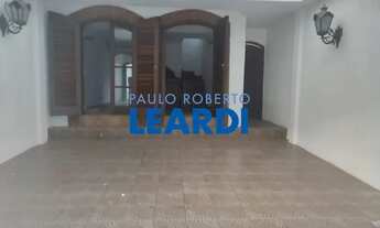 Imagem: SOBRADO - PARQUE BANDEIRANTE - SP