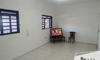 Imagem 5: Casa à Venda no Bairro Santos Dumont com 3 Quartos por R$ 455.000