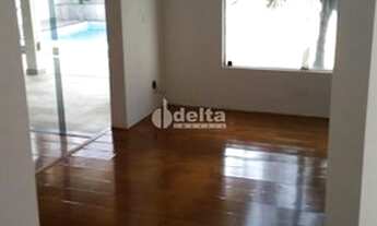 Imagem 4: Casa à venda, 4 quartos, 3 suítes, 3 vagas, Santa Mônica - Uberlândia/MG