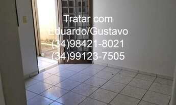 Imagem: Alugo Casa 2 Quartos Bairro Osvaldo Rezende
