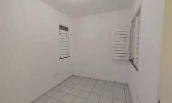 Imagem 6: Casa semi nova bem ventilada no Bairro Monte Castelo