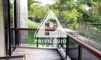 Imagem: Privilégio Imóveis vende excelente apartamento