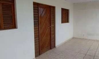 Imagem 4: Casa grande com galpão para comércio na principal de Bayeux