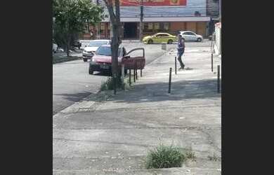 Imagem 2: Vendo/Troco Casa Honório Gurgel