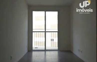 Imagem 2: Apartamento com 2 dormitórios para alugar, 50 m² por R$ 1.650/mês no Centro em Pelotas/RS