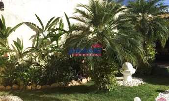 Imagem 5: Casa para aluguel possui 208 metros quadrados com 3 quartos em Centro - Jacareí - SP