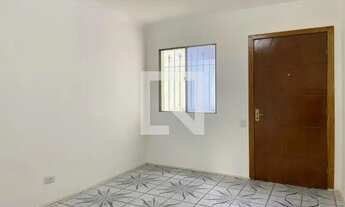 Imagem 2: Apartamento para Aluguel - Jardim Roberto, 2 Quartos, 55 m2