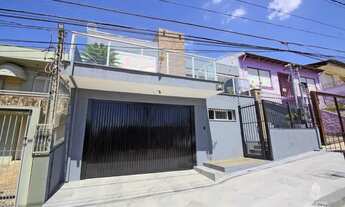 Imagem 1: Casa para Venda - 203.97m², 3 dormitórios, sendo 1 suites, 3 vagas - Santa Tereza