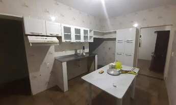 Imagem 3: Casa na vila popular próximo a padaria Karla