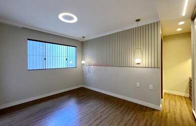 Imagem 7: Casa belíssima em ótima localização na Mata da Praia!