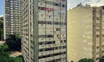 Imagem 4: Apartamento para venda possui 120 metros quadrados com 3 quartos em Flamengo - Rio de Jane