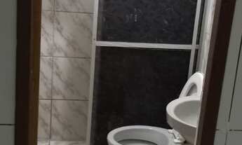 Imagem 2: Aluga- kitnet Quarto com aluguel por R$420 /mês