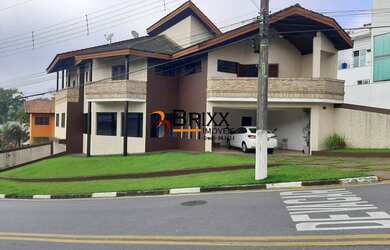 Imagem 7: ÓTIMA CASA LOCALIZADA NO CONDOMÍNIO 5, COM 05 QUARTOS NA CIDADE DE ARUJÁ