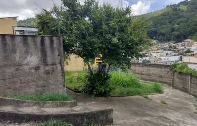 Imagem 5: Casa para venda possui com 3 quartos em Monte Castelo - Juiz de Fora - MG