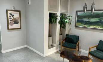 Imagem 2: Apto 2 quartos, sendo 1 suite, 1 vaga em condominio clube Village Parana