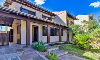 Imagem 4: Casa desocupada em Ipanema l Jardim Verde - 3 dormitórios 248m², terreno 10x35 l Piscina e