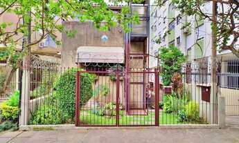 Imagem: Casa com 5 dormitórios e elevador no bairro