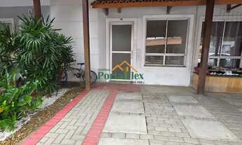 Imagem: Casa à locação em Colina de Laranjeiras