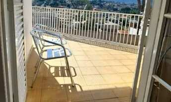 Imagem: Casa com 4 dormitórios à venda, 186 m²