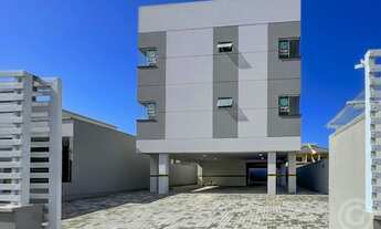 Imagem 4: Descubra seu novo lar em Florianópolis: apartamento semimobiliado com excelente localizaçã